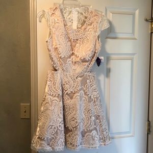 Windsor dress ivory/nude